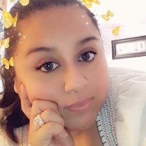 Meet your Posher, Gloria